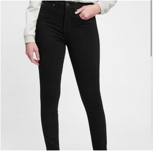 NWT GAP HIGH RISE TRUE SKINNY SKY HIGH